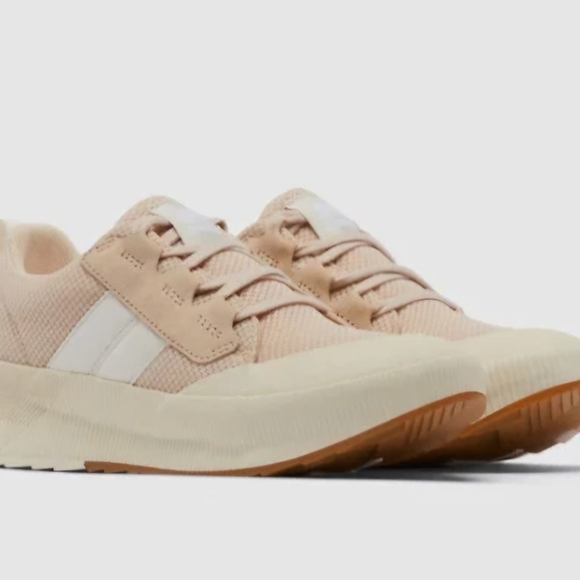 Sorel Pink and Cream Sneakers Minimalist Design - Picture 1 of 6